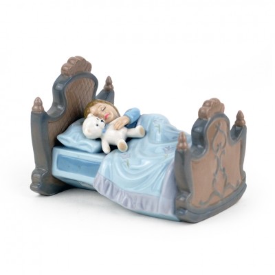 Skulptūrėlė „Miegantis vaikas“ (15x11cm), 247-7066
