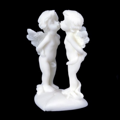Skulptūrėlė „Angeliukai ant širdelės“ (5x9 cm), 395-0684