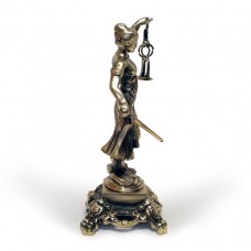 Skulptūrėlė iš žalvario „Temidė“ (10x22,5 cm), 6-0101