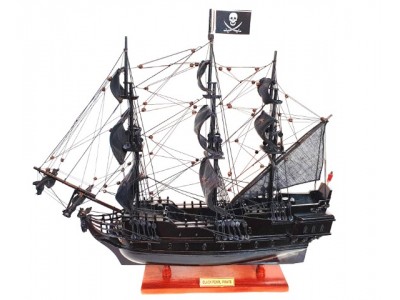 Piratų laivo „Black Pearl“ modelis